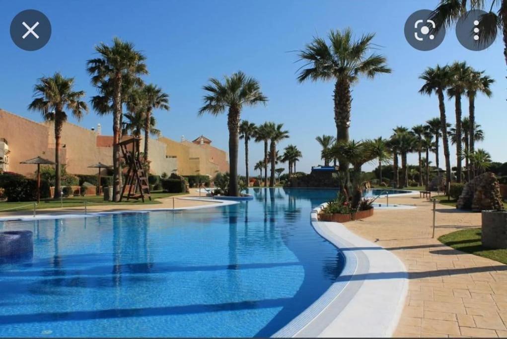 1Ra Linea Playa Zahara Atlanterra Piscina Parking Leilighet Zahara de los Atunes Eksteriør bilde